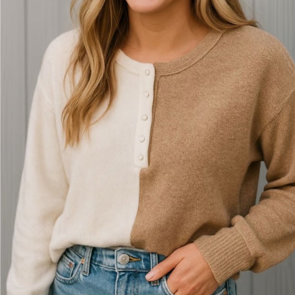 Hollister Two-Tone Henley Sweater in Cream & Tan